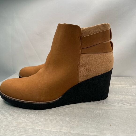 Dr. Schools Wedge Libi Ankle bootie in Honey. NWT - Picture 12 of 16